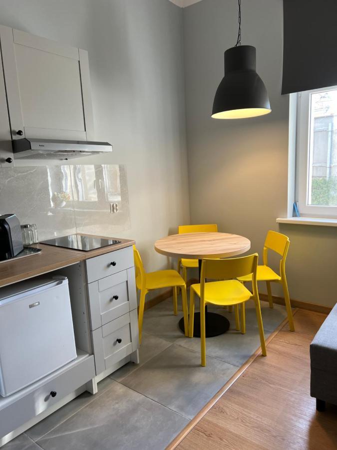 Апартаменты Plac Swietej Katarzyny 13 Торунь Экстерьер фото