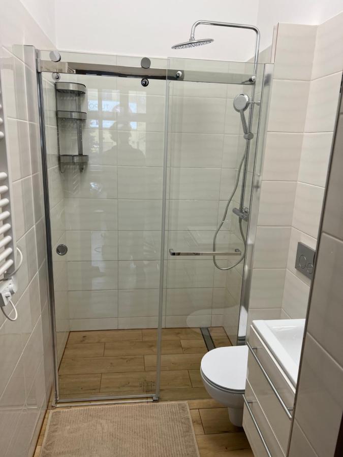 Апартаменты Plac Swietej Katarzyny 13 Торунь Экстерьер фото