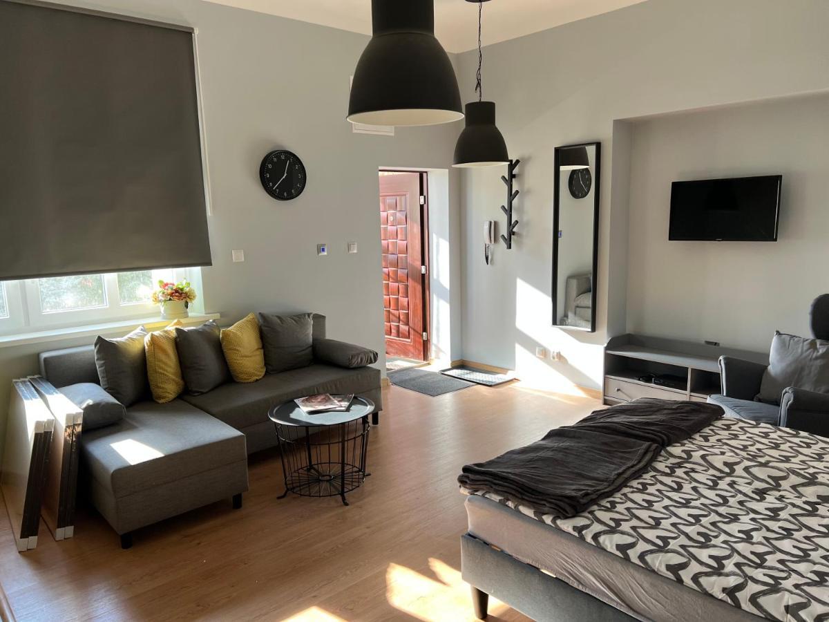 Апартаменты Plac Swietej Katarzyny 13 Торунь Экстерьер фото