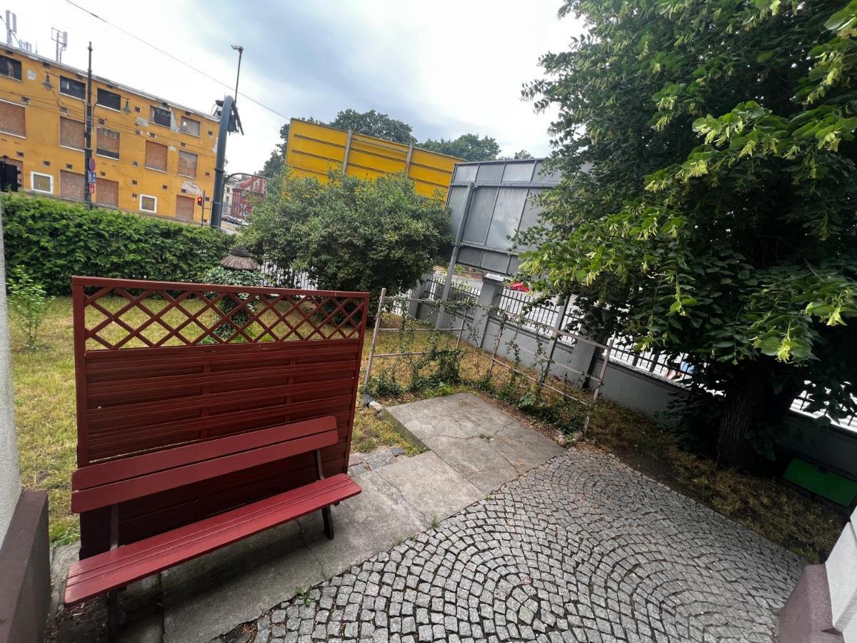 Апартаменты Plac Swietej Katarzyny 13 Торунь Экстерьер фото