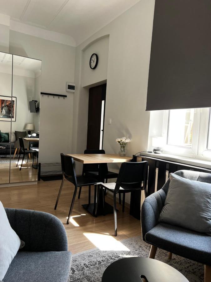 Апартаменты Plac Swietej Katarzyny 13 Торунь Экстерьер фото